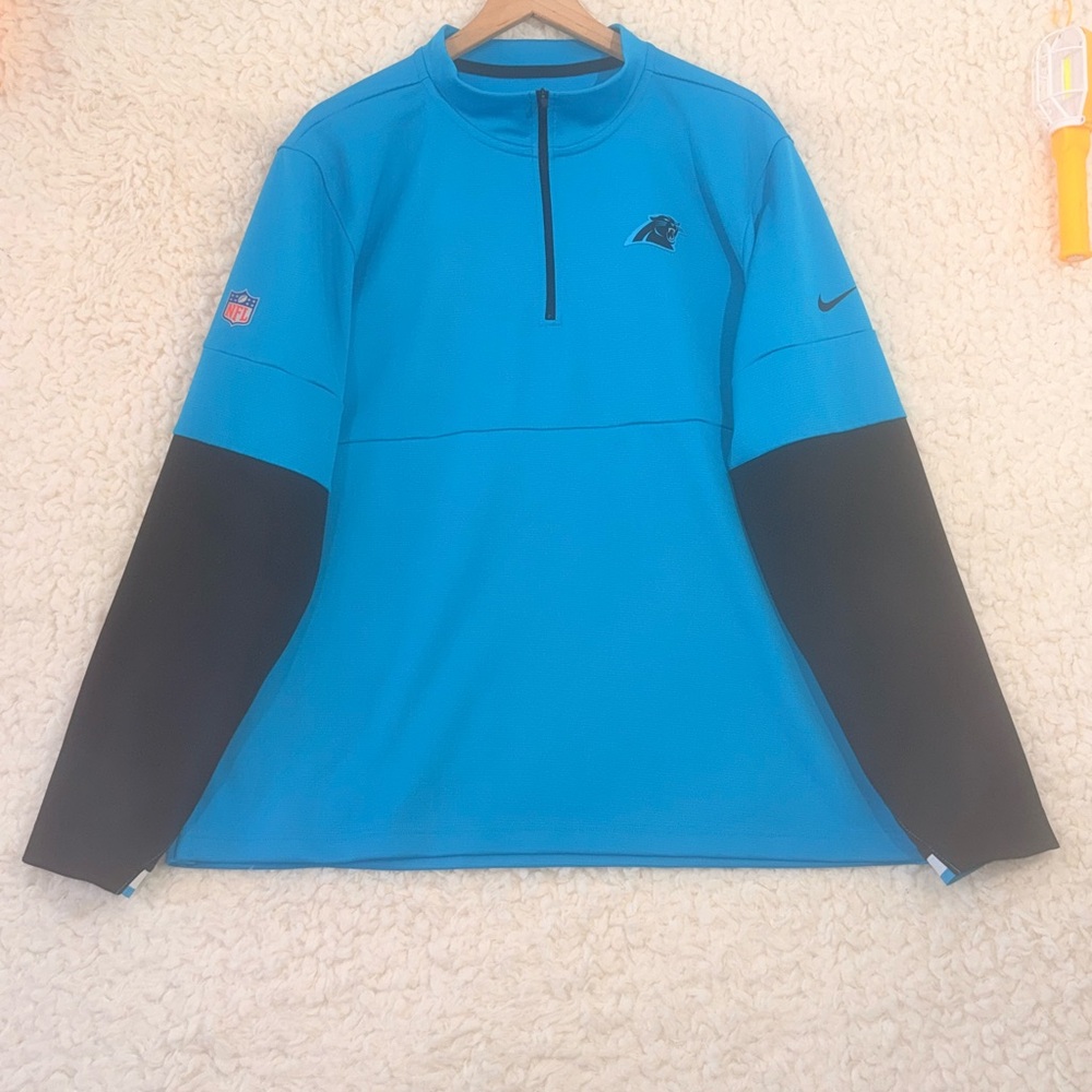 NFL Blue Field Apparel Pullover